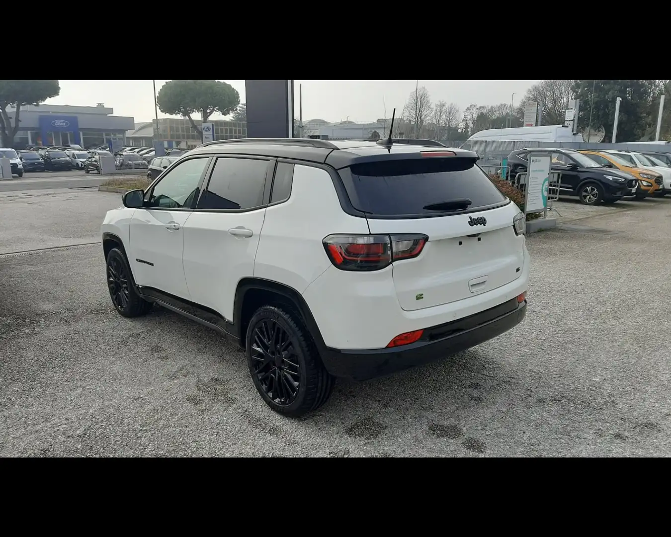 Jeep Compass 1.5 Turbo T4 130CV MHEV 2WD S Bianco - 2