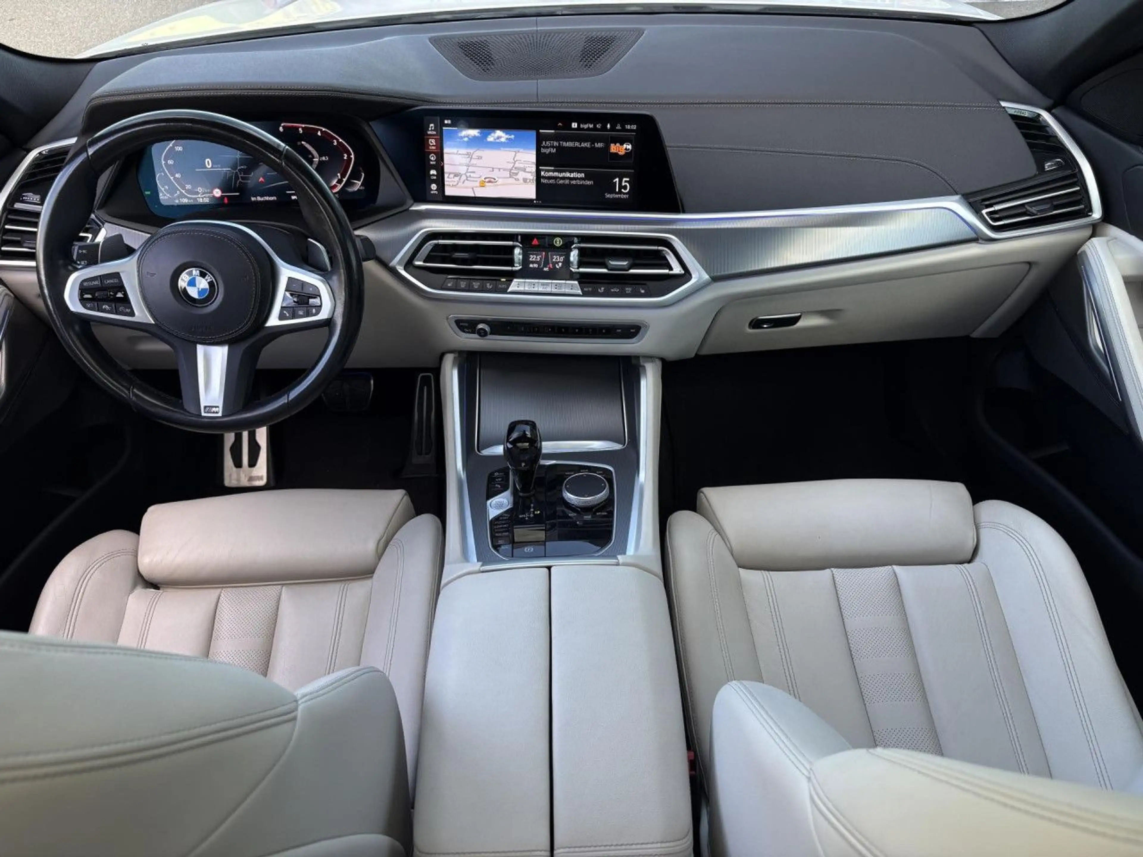 BMW X6 xDrive30d Sportpaket Navi LED Klima PDC — photo 10