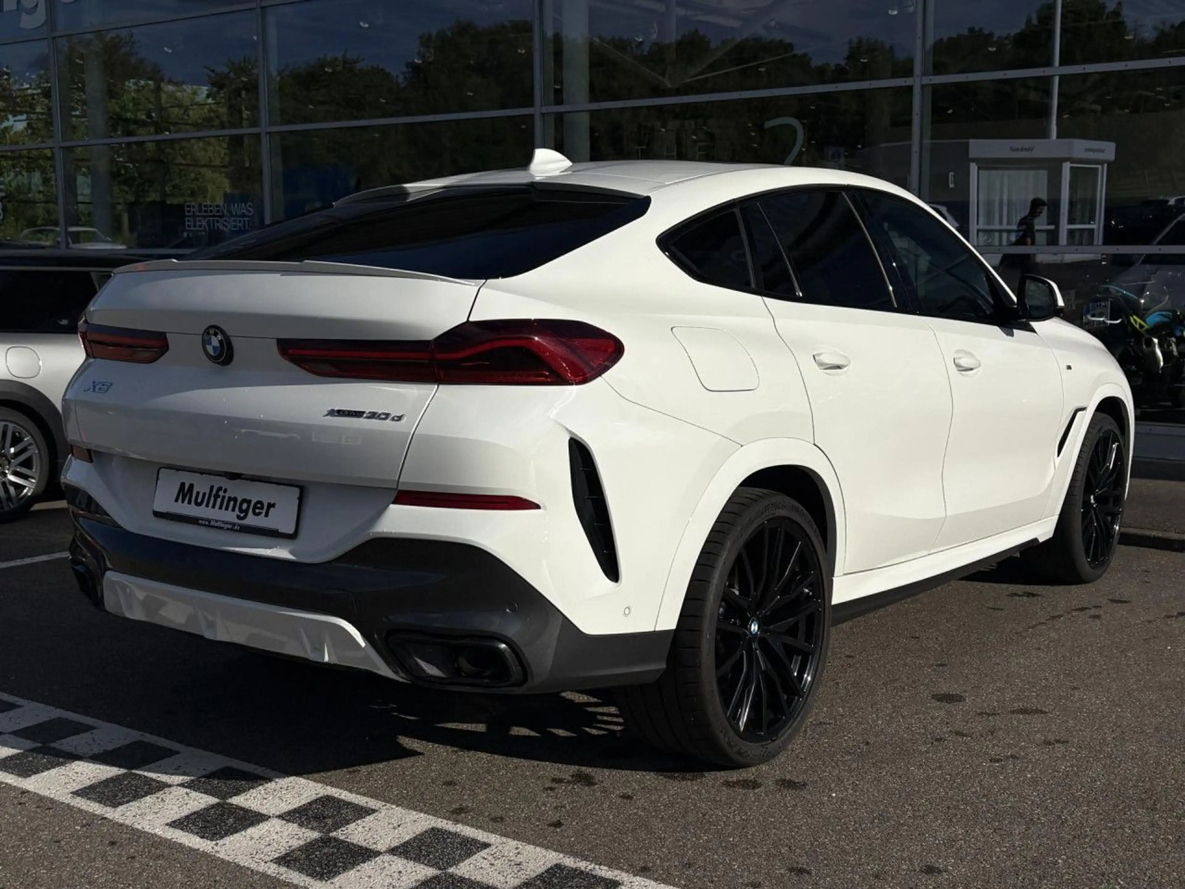 BMW X6 xDrive30d Sportpaket Navi LED Klima PDC — photo 6