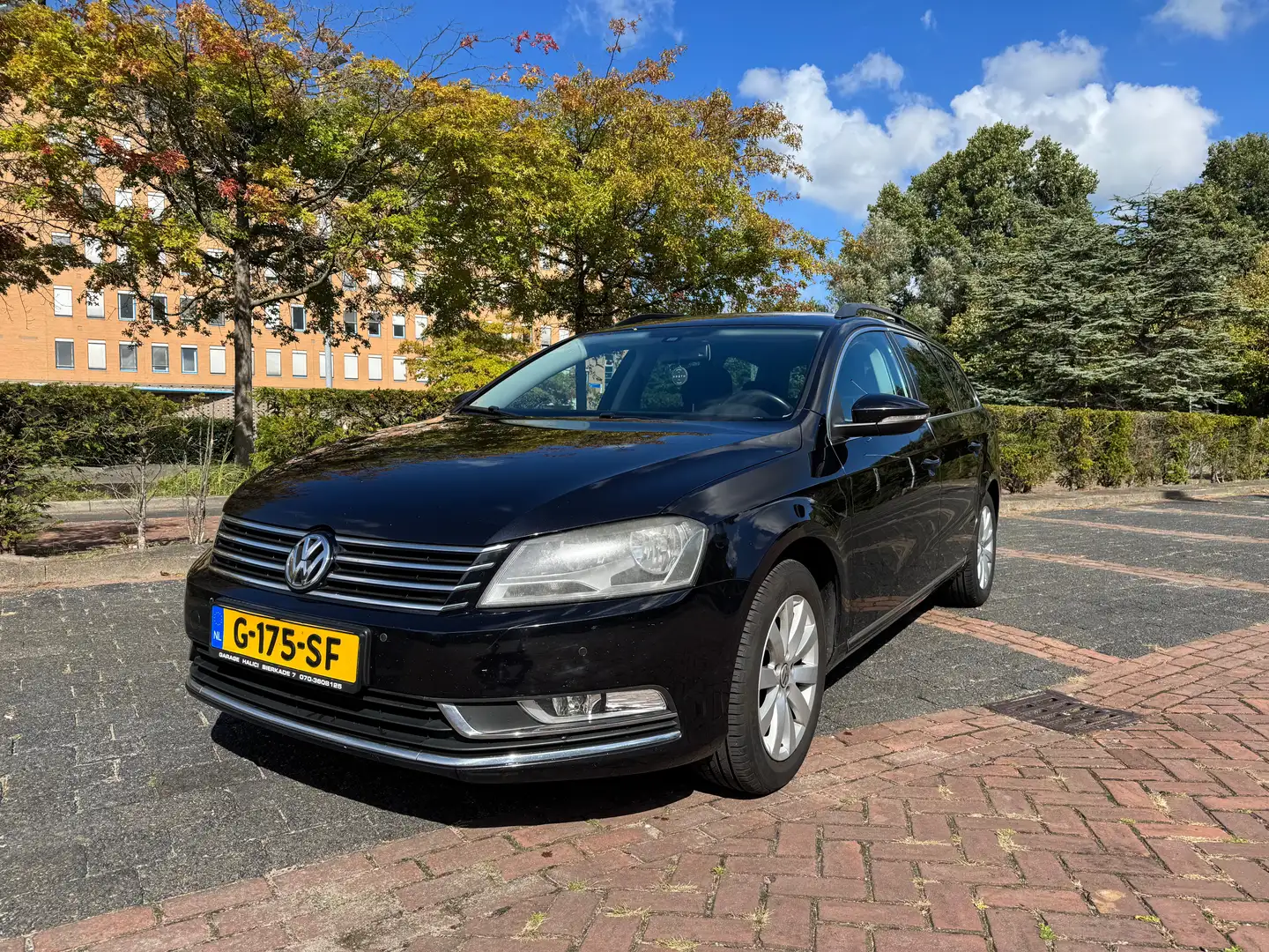 Volkswagen Passat Passat 1.4 TSI Highl. BlM Zwart - 2