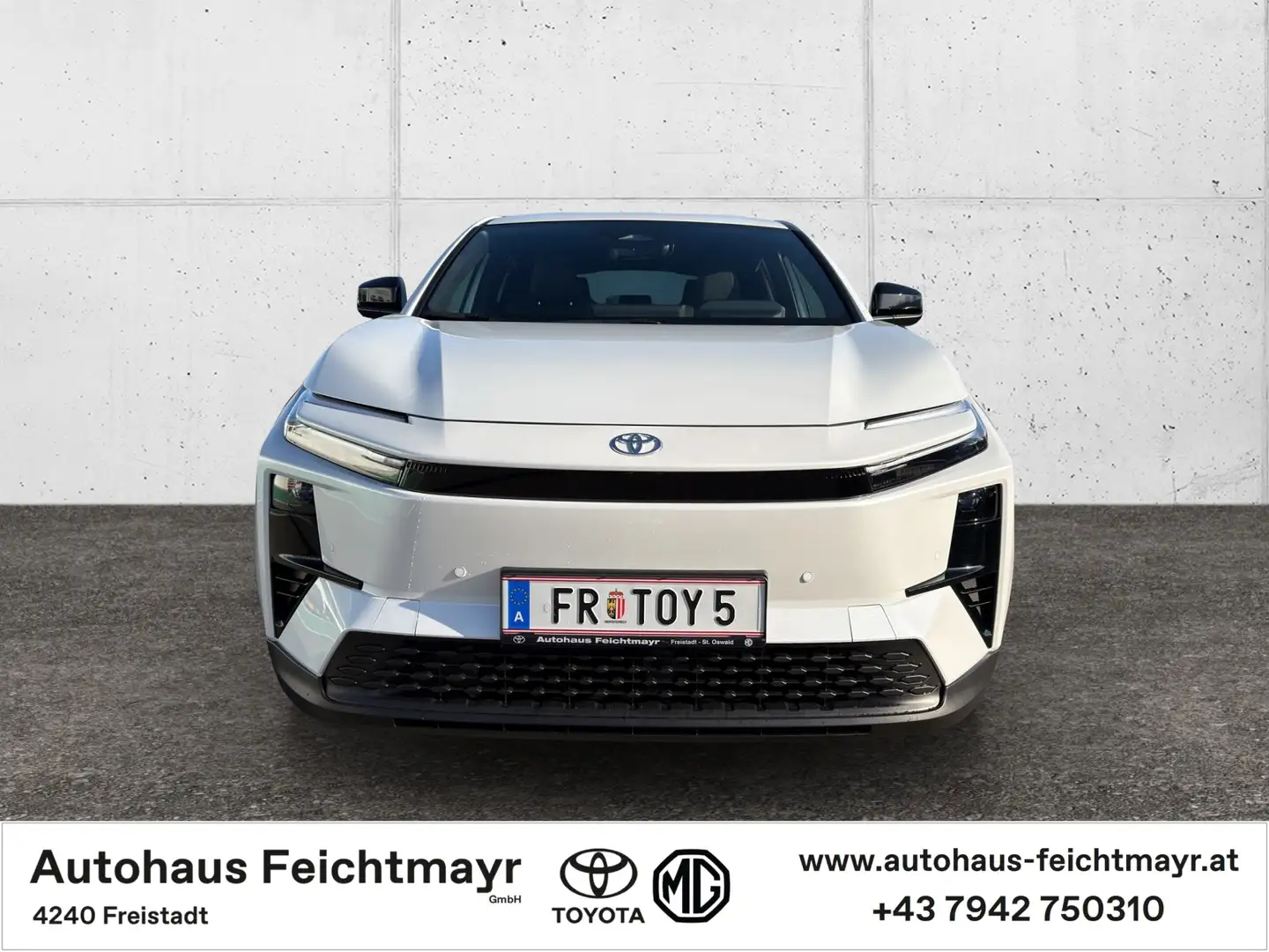 Toyota C-HR + Elektrik 2WD Teamplayer - 501km Reichweite 5t. Weiß - 2