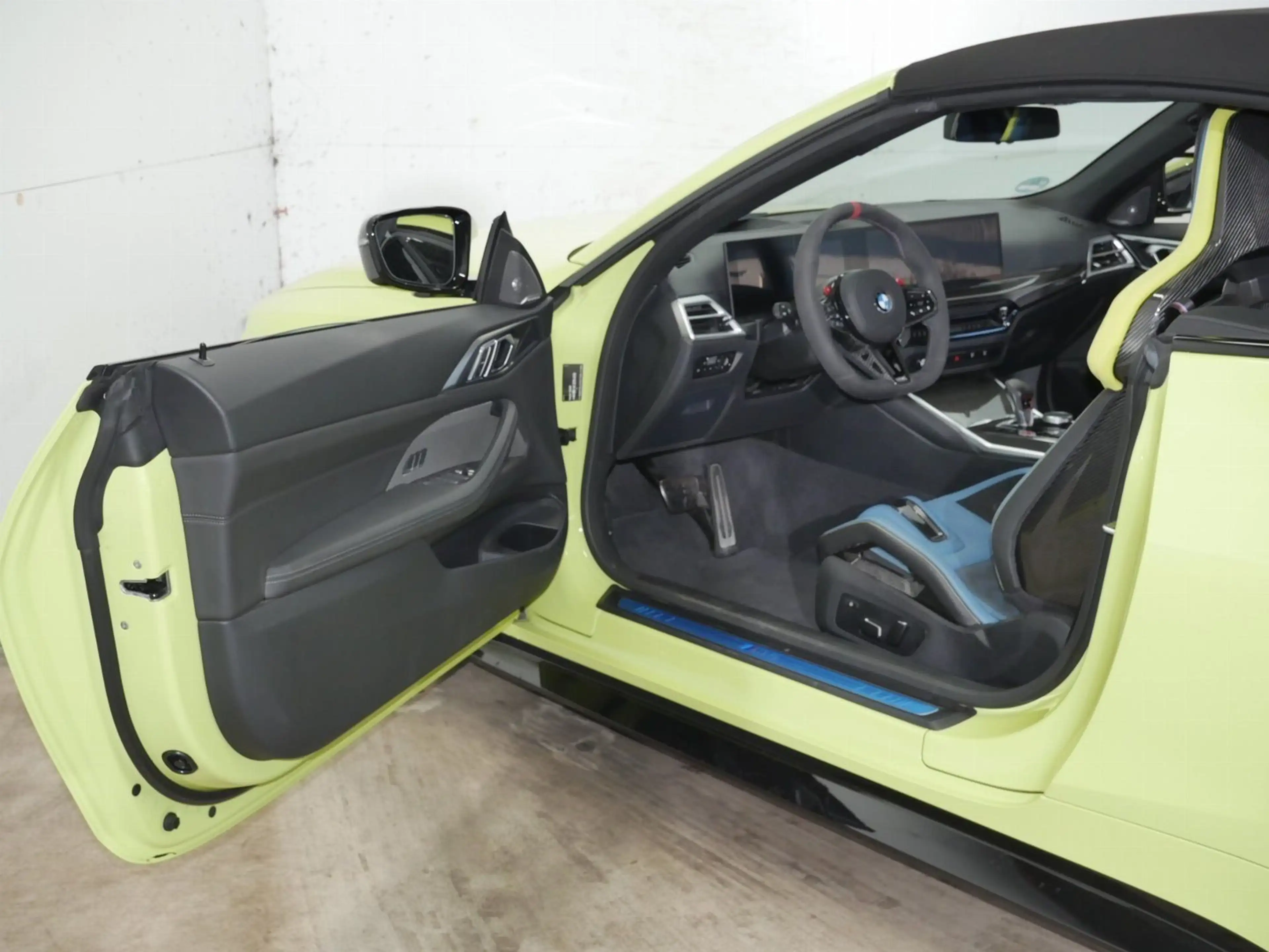 BMW M4 Competition || DrivingAssProf Carbonsitze — photo 3