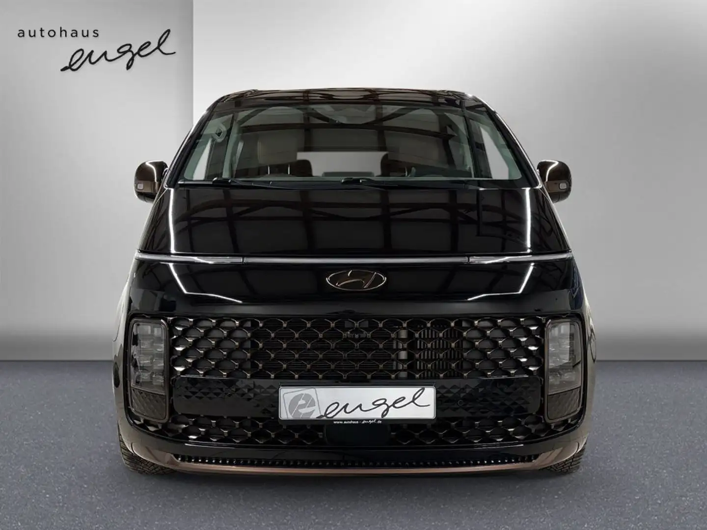 Hyundai STARIA STARIA 2.2 CRDi Allrad Signature,KLIMA,NAVI,TEMPO Schwarz - 2