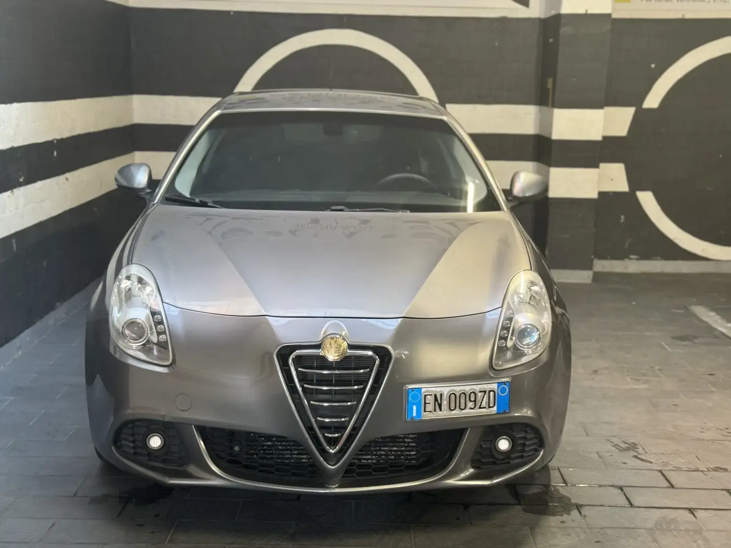 Alfa Romeo Giulietta 1.6 jtdm(2) Exclusive Argento - 2