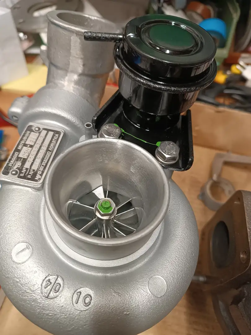 Alfa Romeo GTV GTV 916 2.0 V6 tb 1996 Giallo - 2