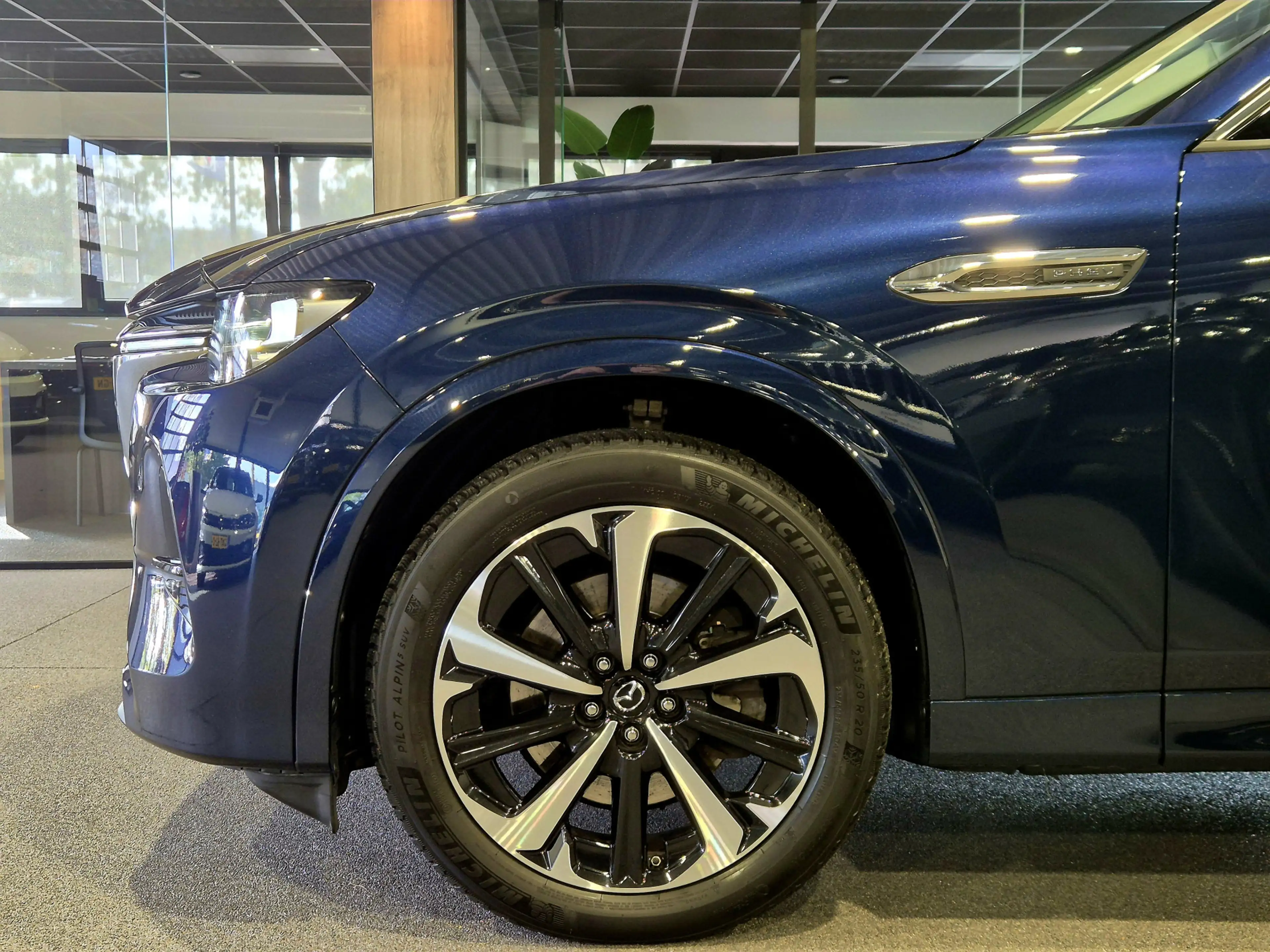 Mazda CX-60 2.5 e-SkyActiv PHEV Takumi Bose | HUD | el Trekhaa — photo 9