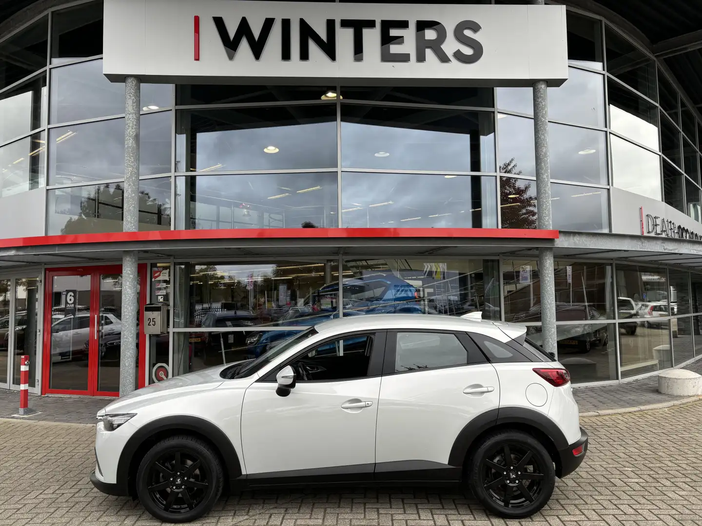 Mazda CX-3 2.0 SkyActiv-G 120 TS Automaat Navi+BT Cr.Control Grigio - 2