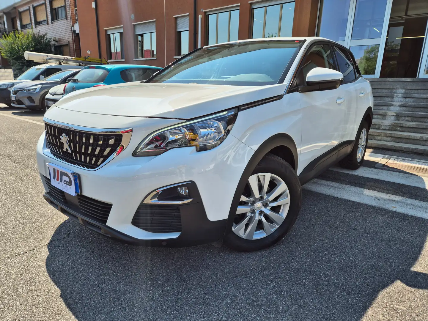 Peugeot 3008 3008 1.5 bluehdi Active s Weiß - 1