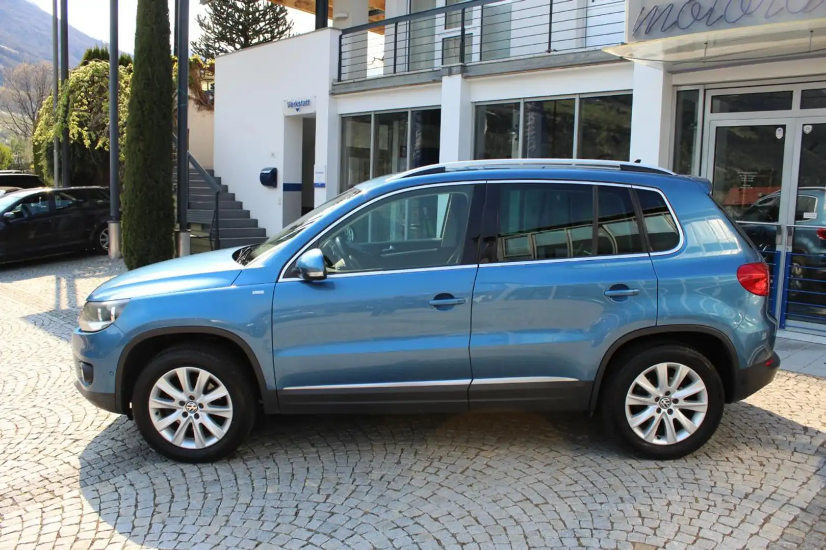 Volkswagen Tiguan 2.0 TDI 140 CV 4MOTION Sport & Style Gancio traino Blauw - 2