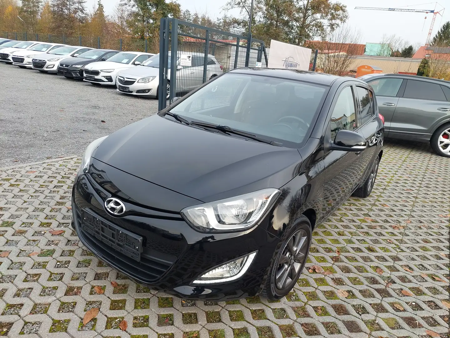 Hyundai i20 Classic Schwarz - 1