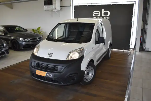 Fiat Fiorino view 2