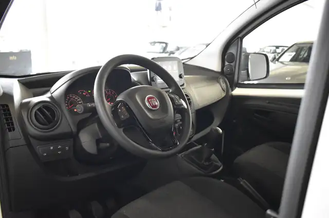 Fiat Fiorino view 7
