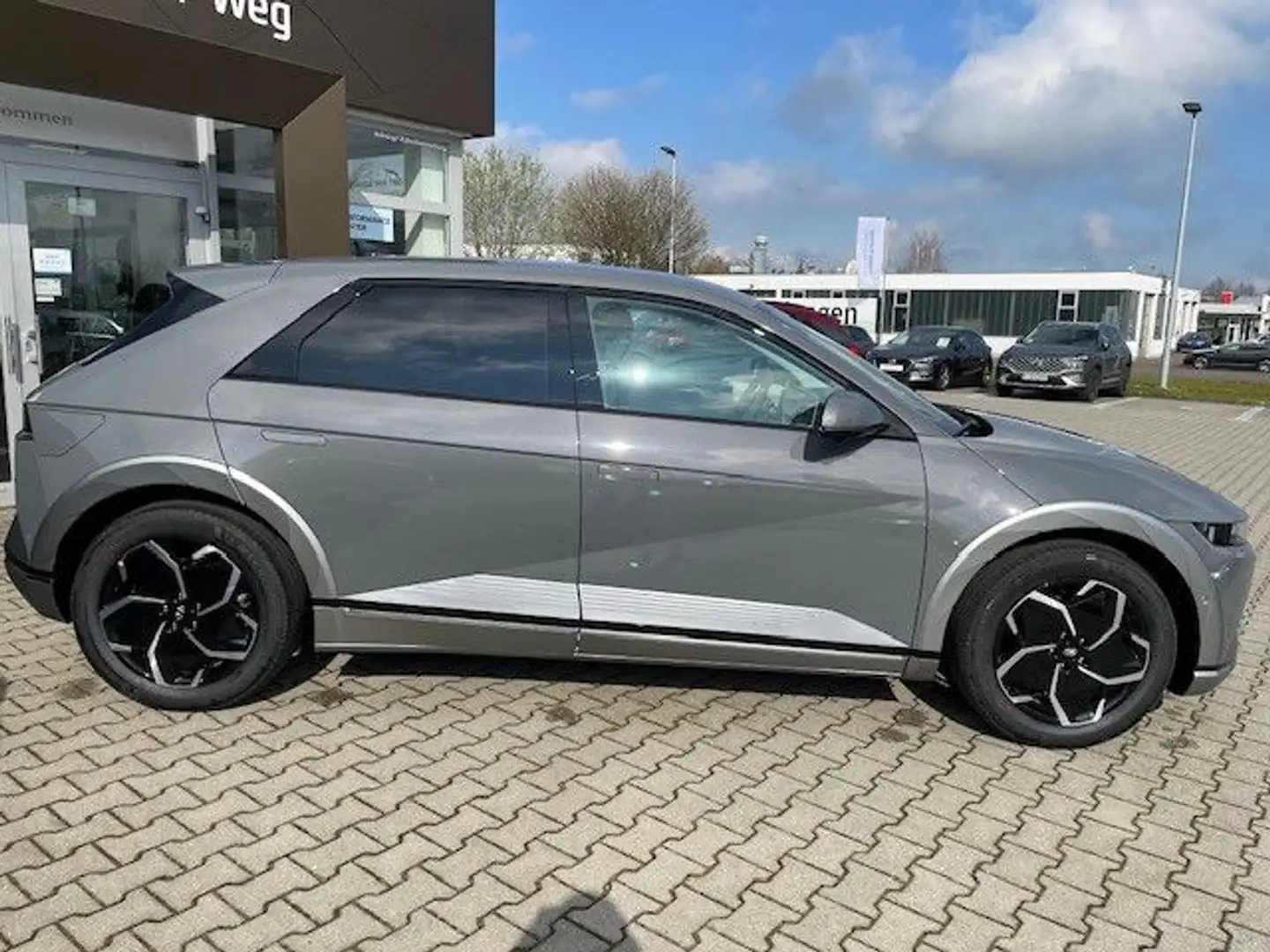 Hyundai IONIQ 5 MY23 Heckantrieb 58kWh TECHNIQ-Paket Grigio - 2