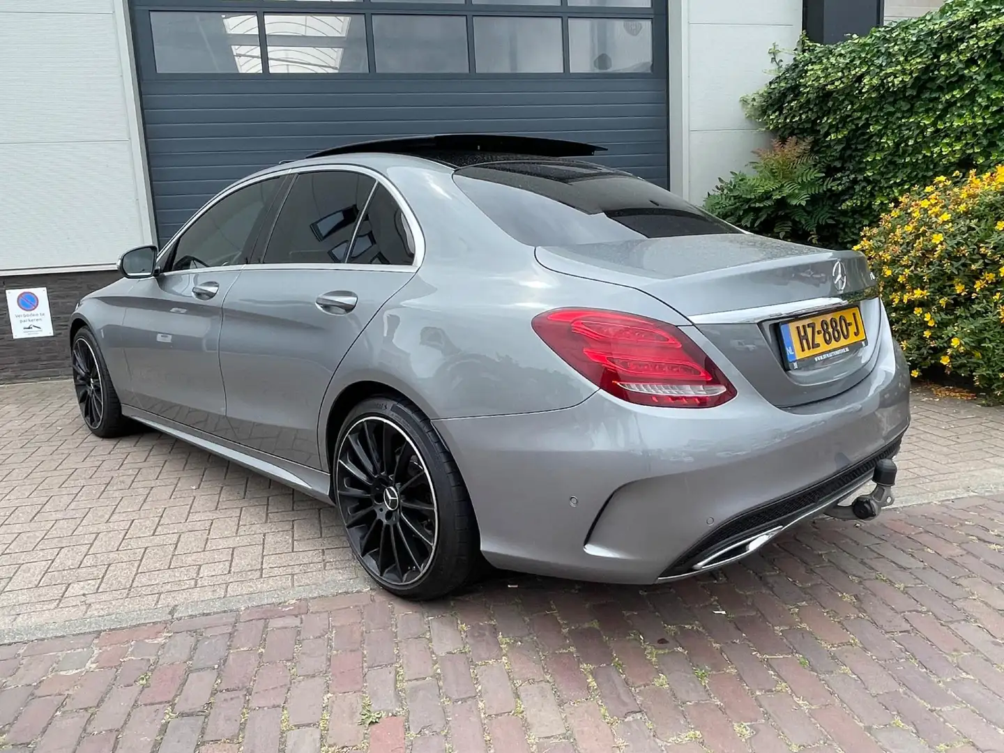 Mercedes-Benz C 220 CDI/AMG/Pano/Headup/Leder/Dodenhoekdetectie/Climat Grijs - 2