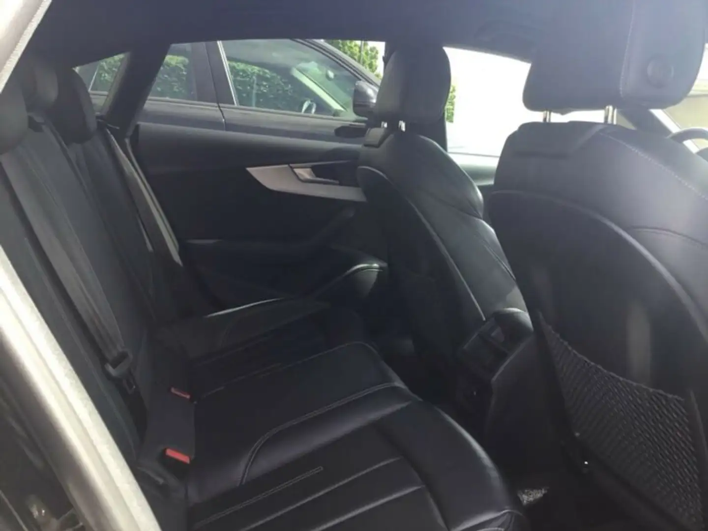 Audi A5 Sportback 3.0 TDI quattro tiptronic sport Schwarz - 2