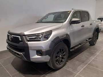 2.8 D-4D A/T 4WD 48V 4 porte Double Cab Invincible