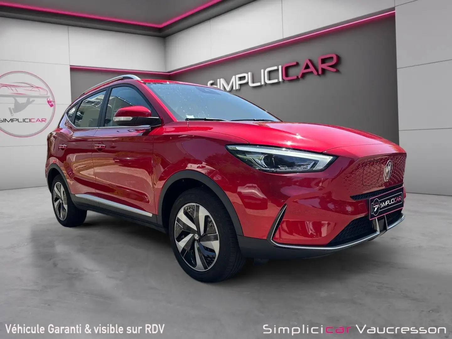 MG ZS Comfort Rouge - 1