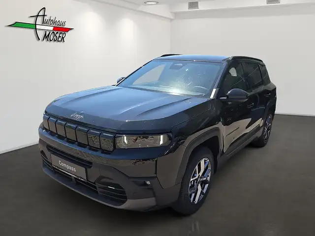 Jeep Compass 1.2 e-Hybrid First Edition e-DCT6 + Komfort Paket