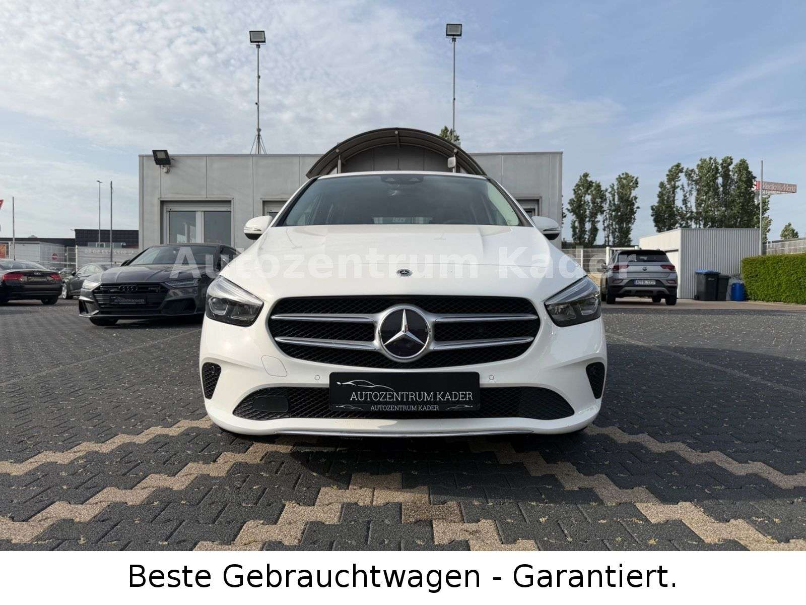 Second hand Mercedes Benz B-Class 200