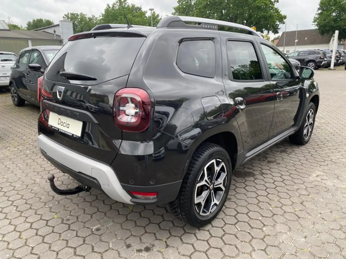 Dacia Duster Anniversary Grau - 2