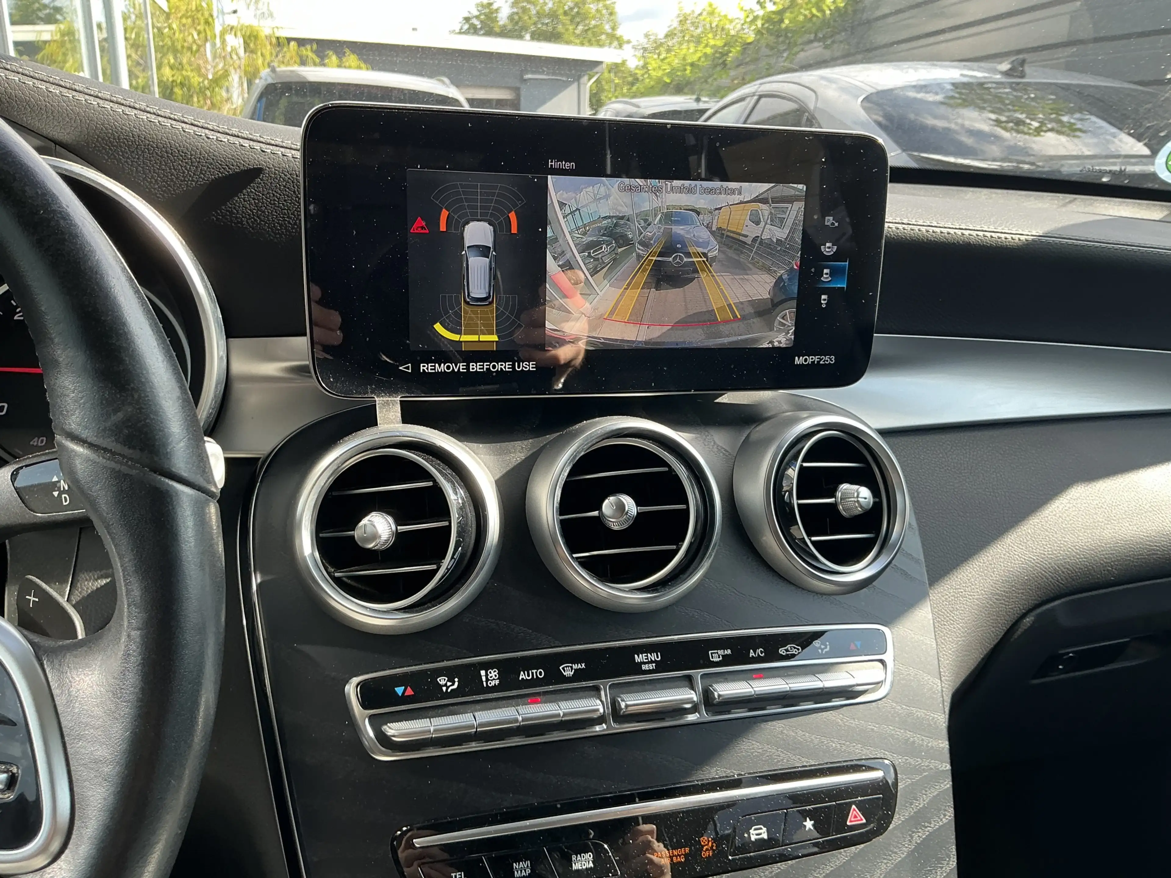 Mercedes-Benz GLC 220 d 4Matic Leder Memory R.Cam AHK ACC SHZ — photo 10