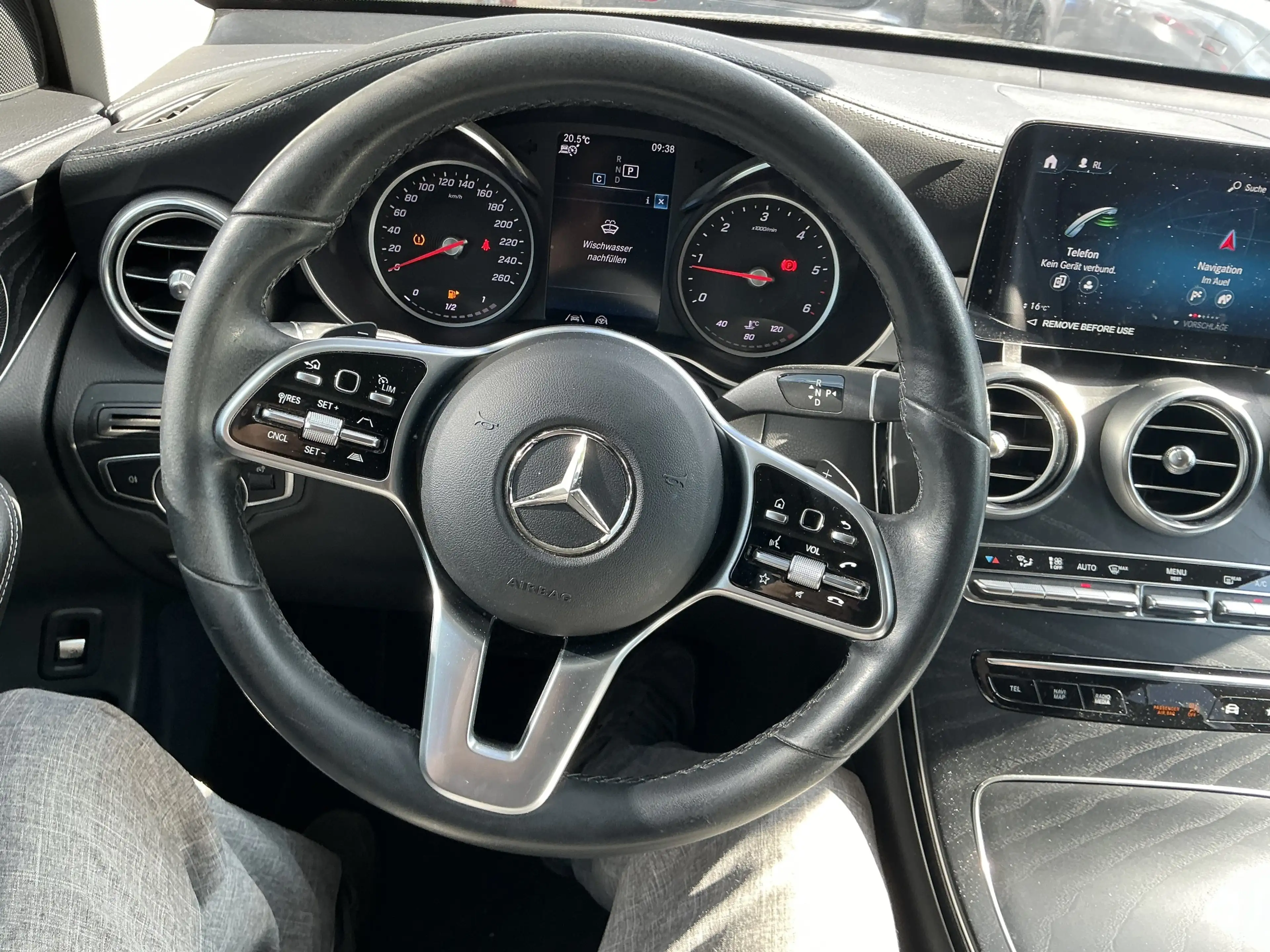 Mercedes-Benz GLC 220 d 4Matic Leder Memory R.Cam AHK ACC SHZ — photo 8