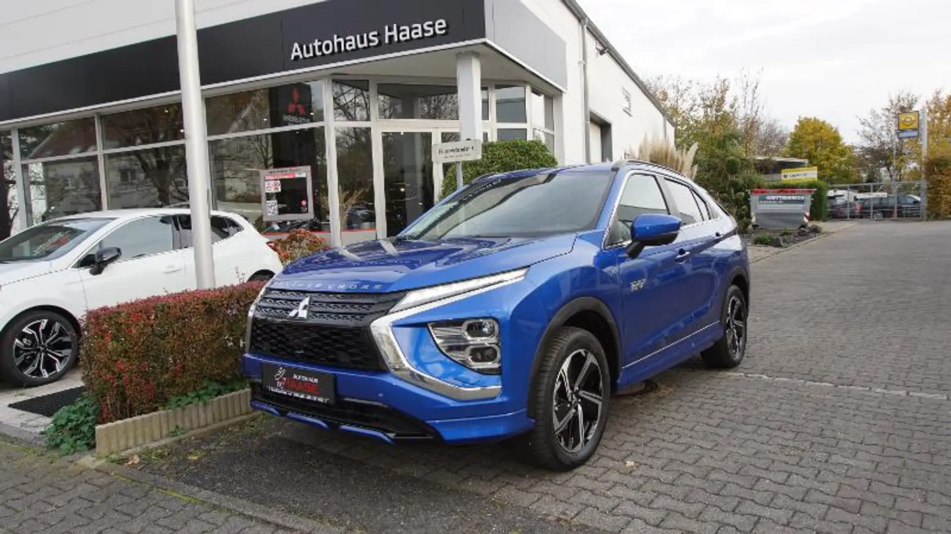 Mitsubishi Eclipse Cross PHEV mit Select -Paket Blau - 1