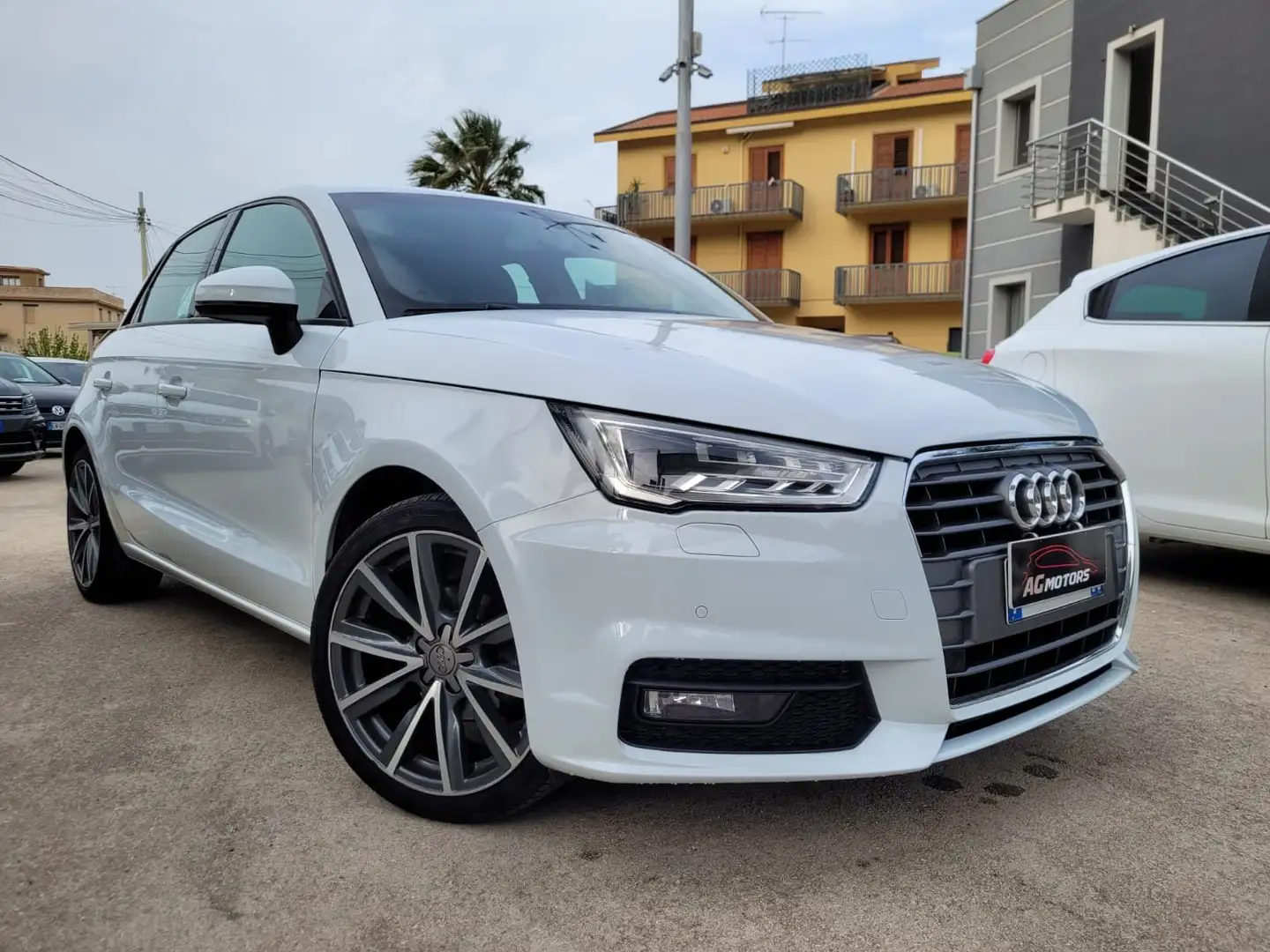 Audi A1 - 1