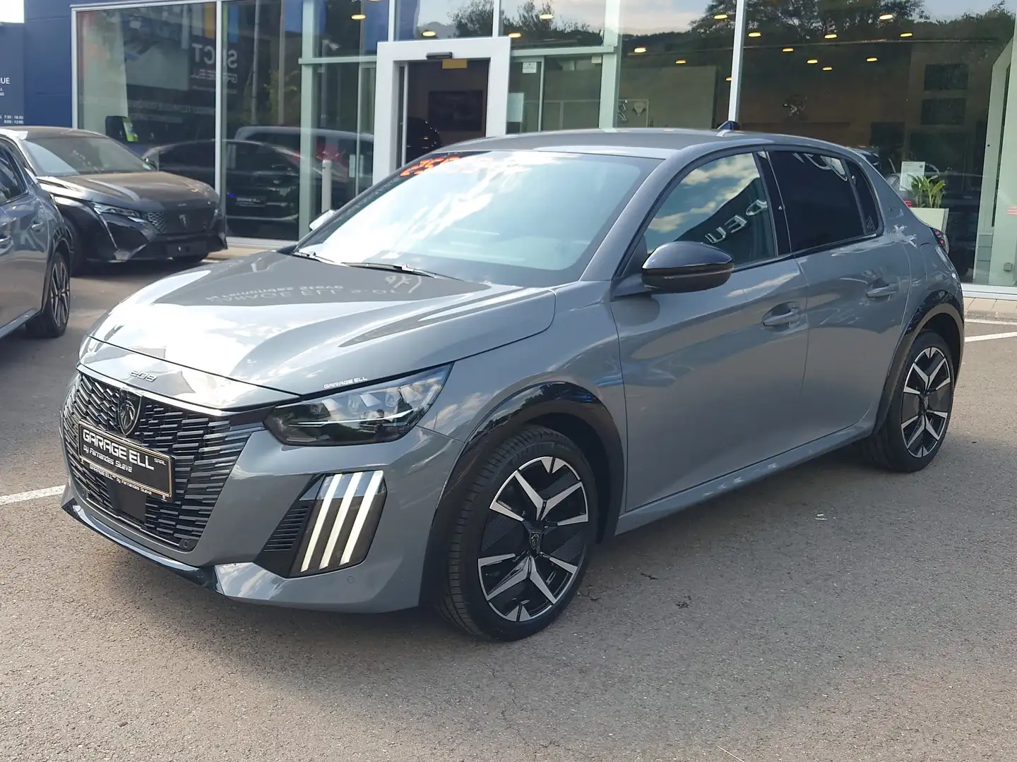Peugeot 208 Hybrid 100 GT Grau - 1