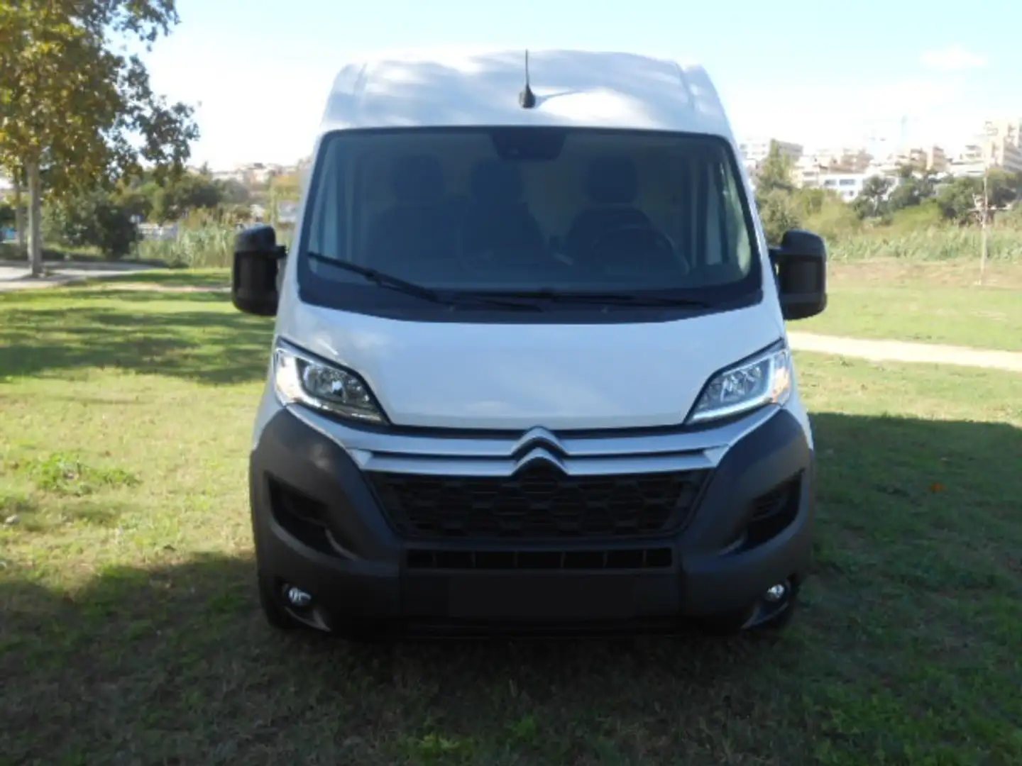 Citroen Jumper Fg. 2.2BlueHDi 35 L3H2 S&S 140 Blanco - 2