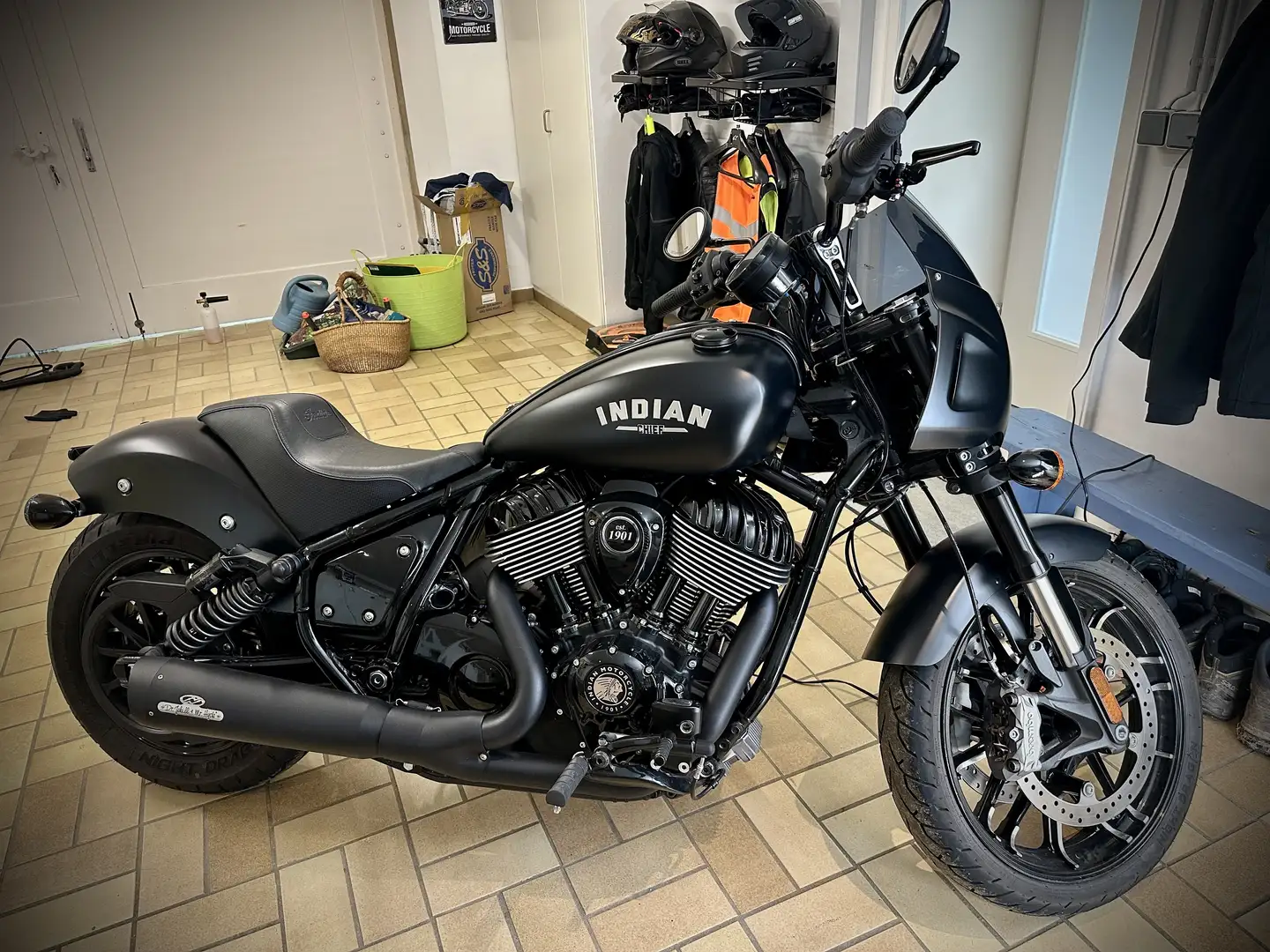 Indian Chief Sport Chief Black - 1