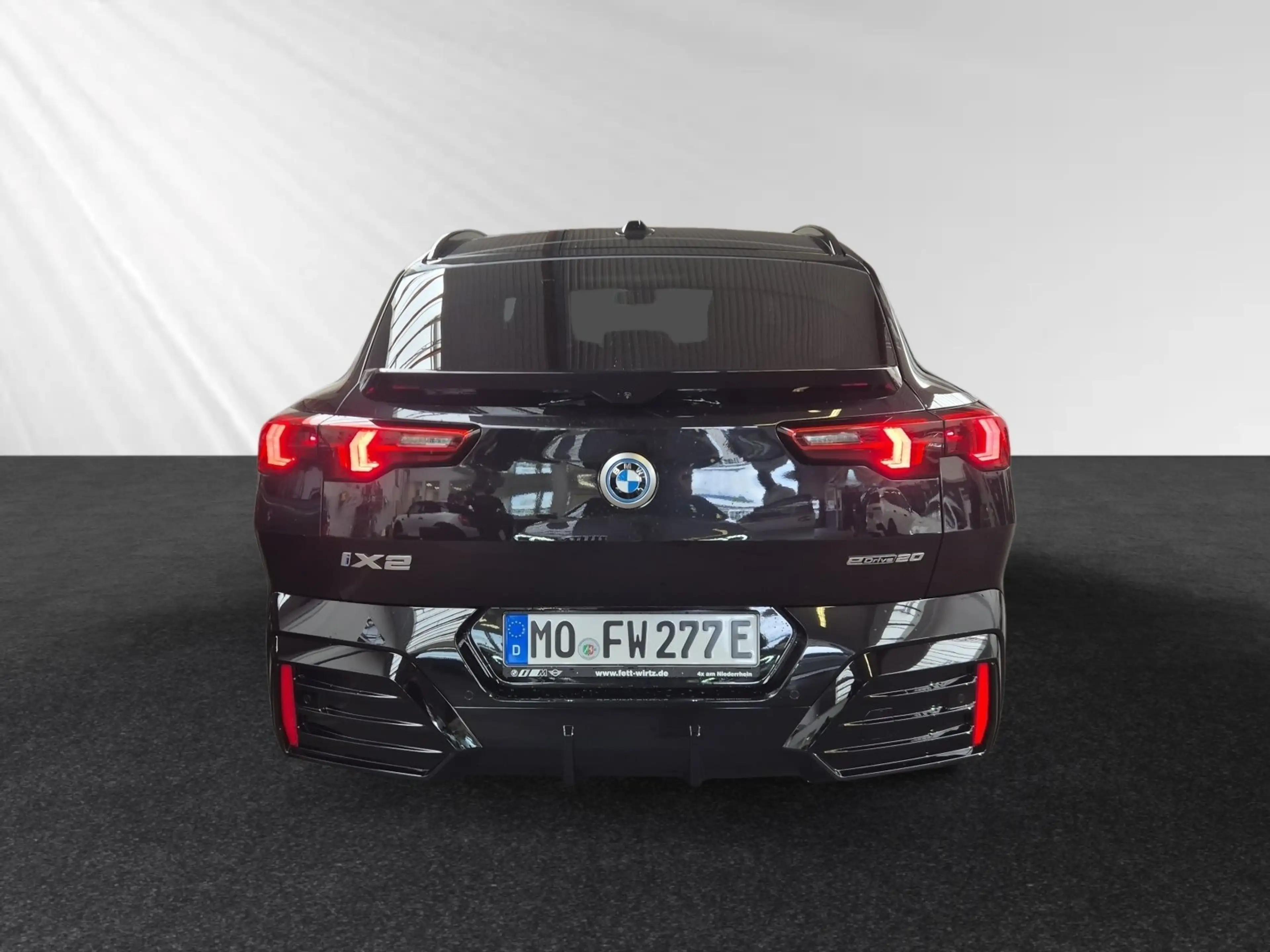 BMW iX2 eDrive20 M Sport|DA&PA-Prof.|Harman/Kardon — photo 8