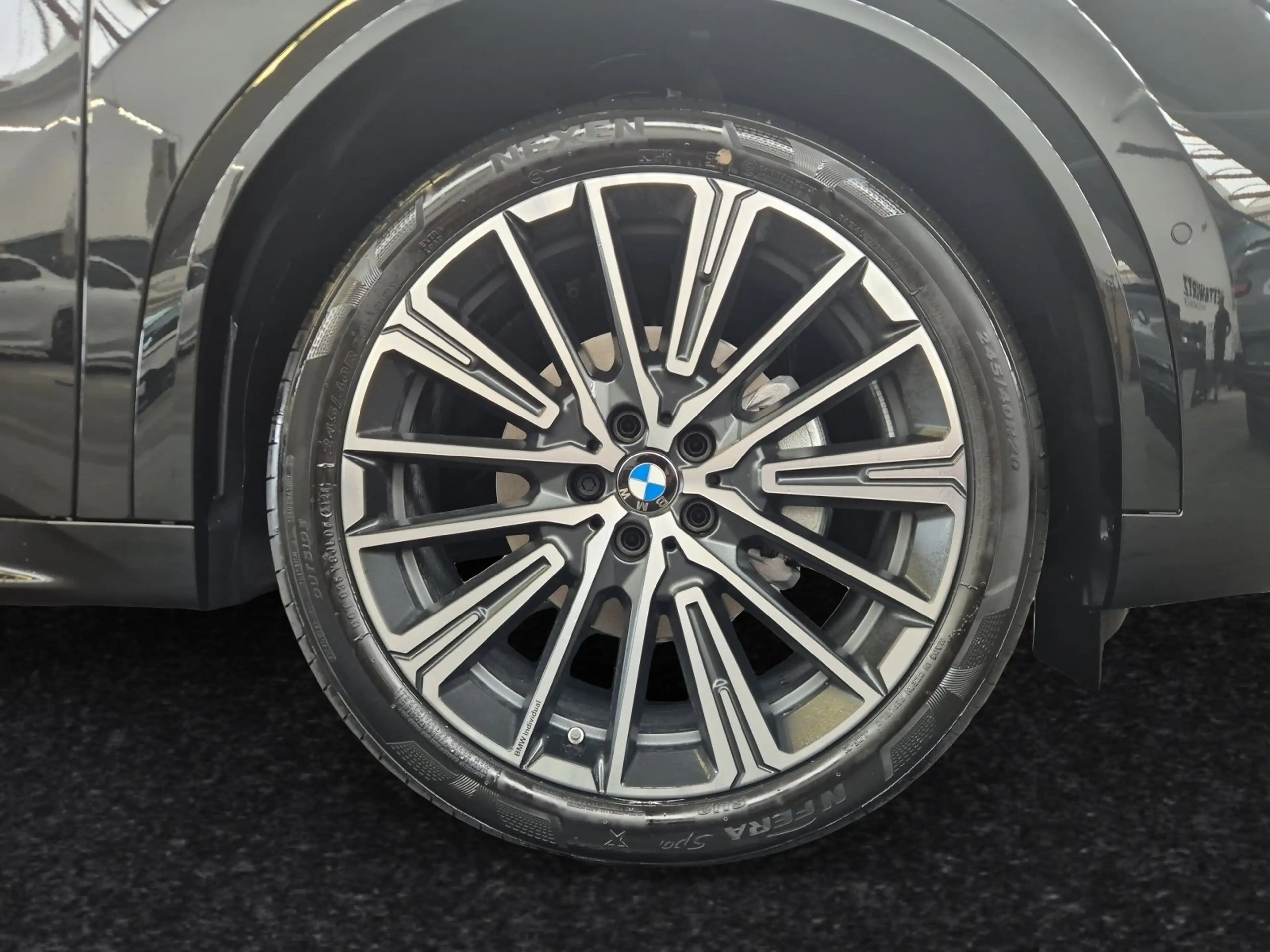 BMW iX2 eDrive20 M Sport|DA&PA-Prof.|Harman/Kardon — photo 5