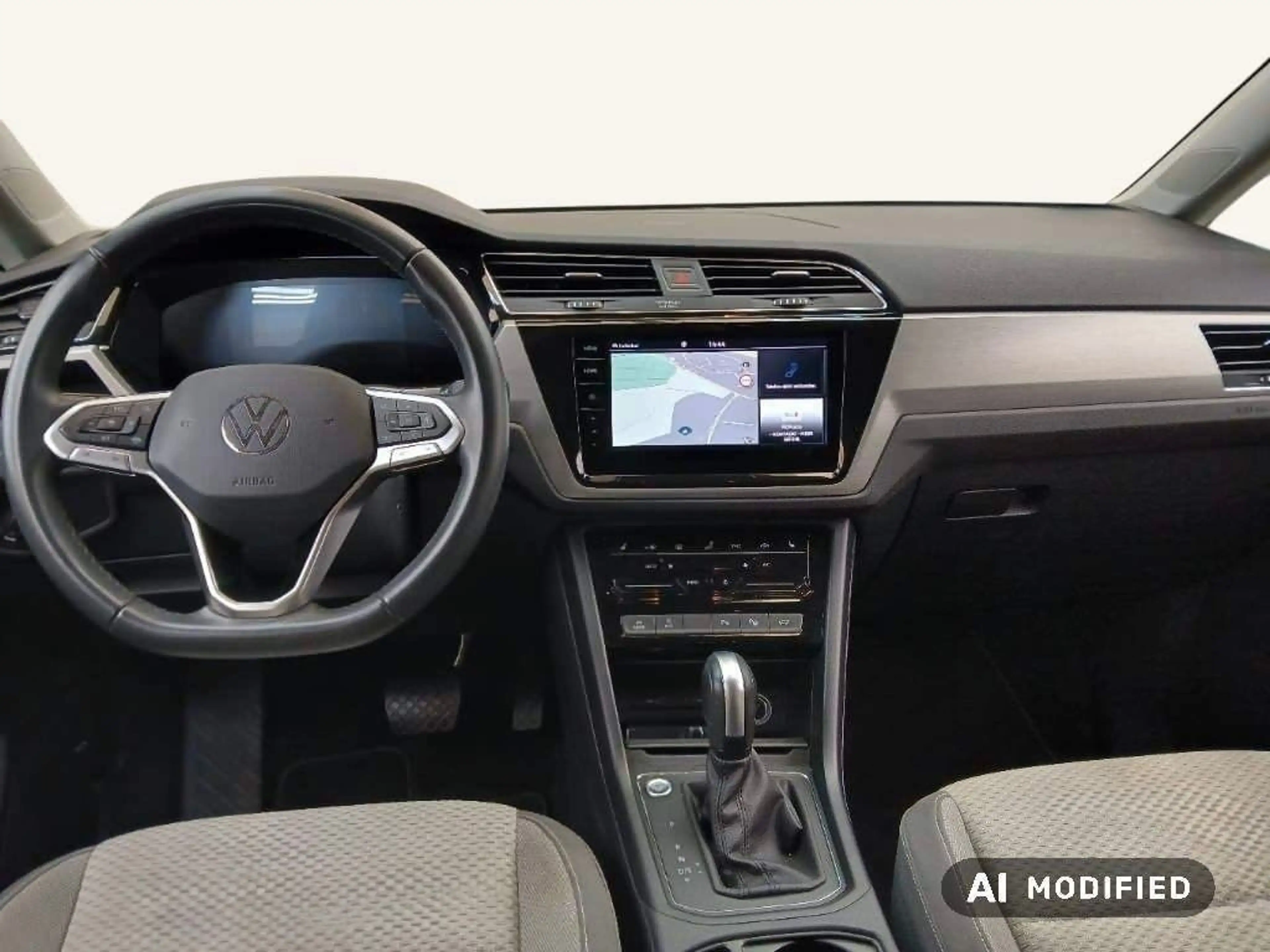 Volkswagen Touran Business STHZ Kindersitze ActLight EasyOp — photo 9