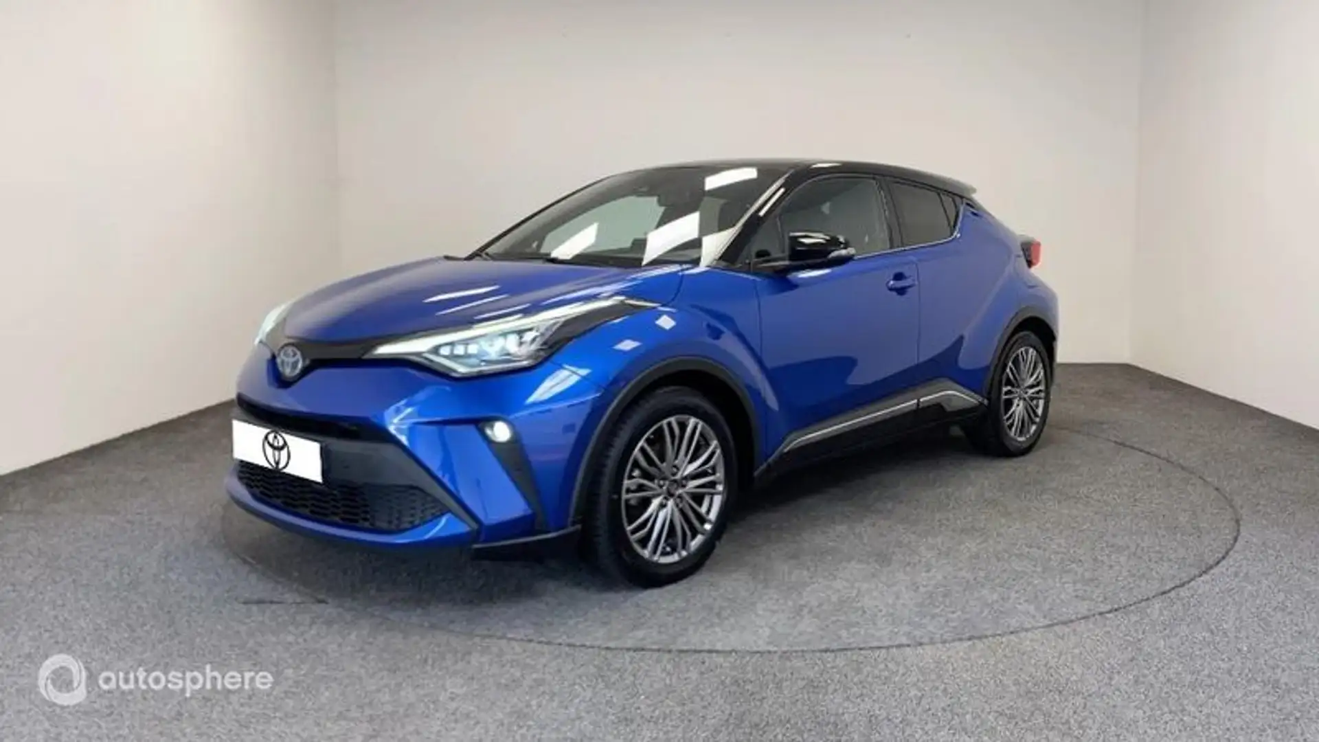 Toyota C-HR 184h Distinctive 2WD E-CVT MY22 - 1