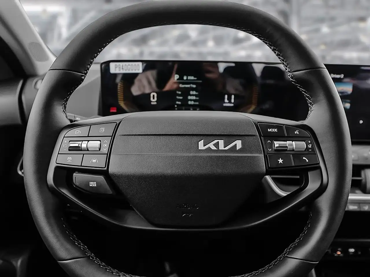Kia K4 снимка Kia K4
