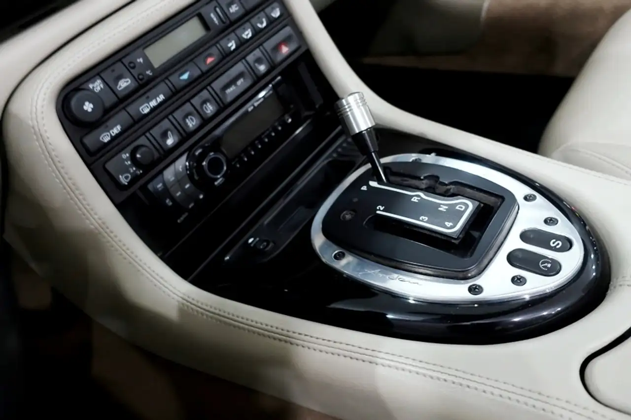 Jaguar XKR, foto 5