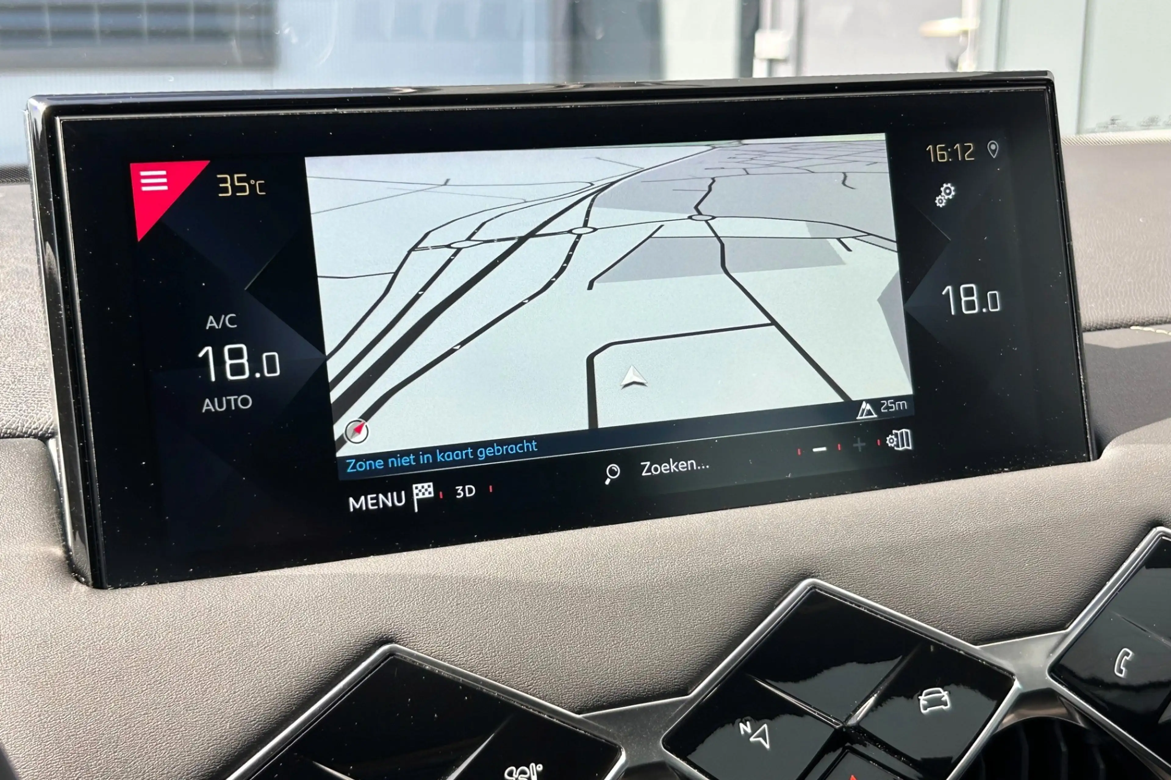 DS Automobiles DS 3 Crossback 1.2 PureTech Chic NAVI CLIMA CRUISE PDC — photo 8