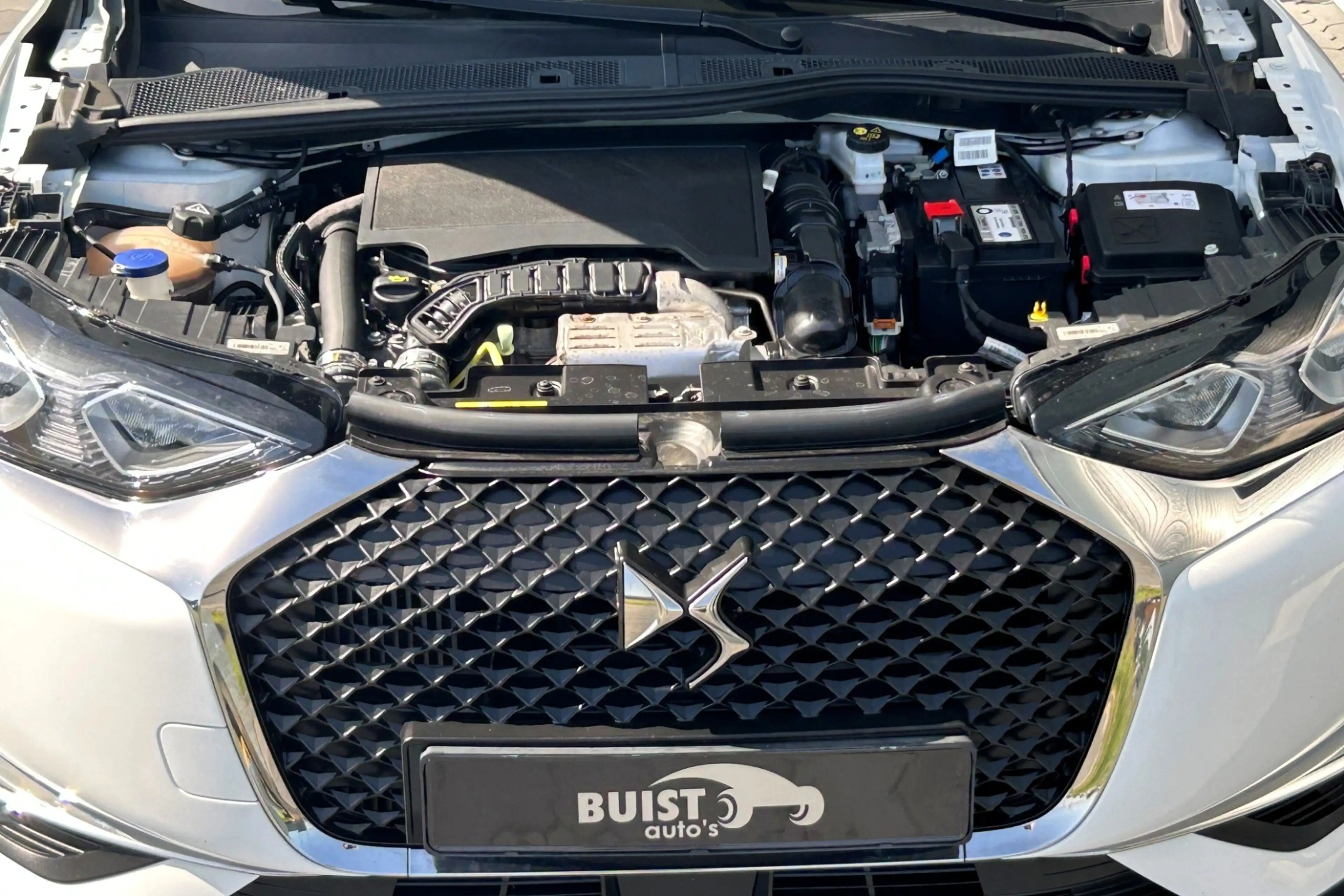 DS Automobiles DS 3 Crossback 1.2 PureTech Chic NAVI CLIMA CRUISE PDC — photo 23