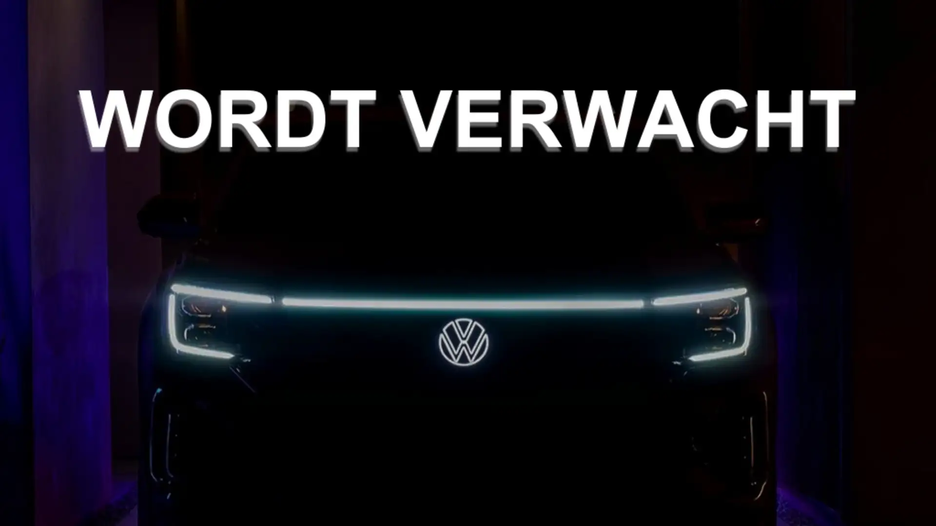 Volkswagen Passat Variant 1.5 TSI Elegance Business R 110KW150PK DSG, NL aut Grijs - 1