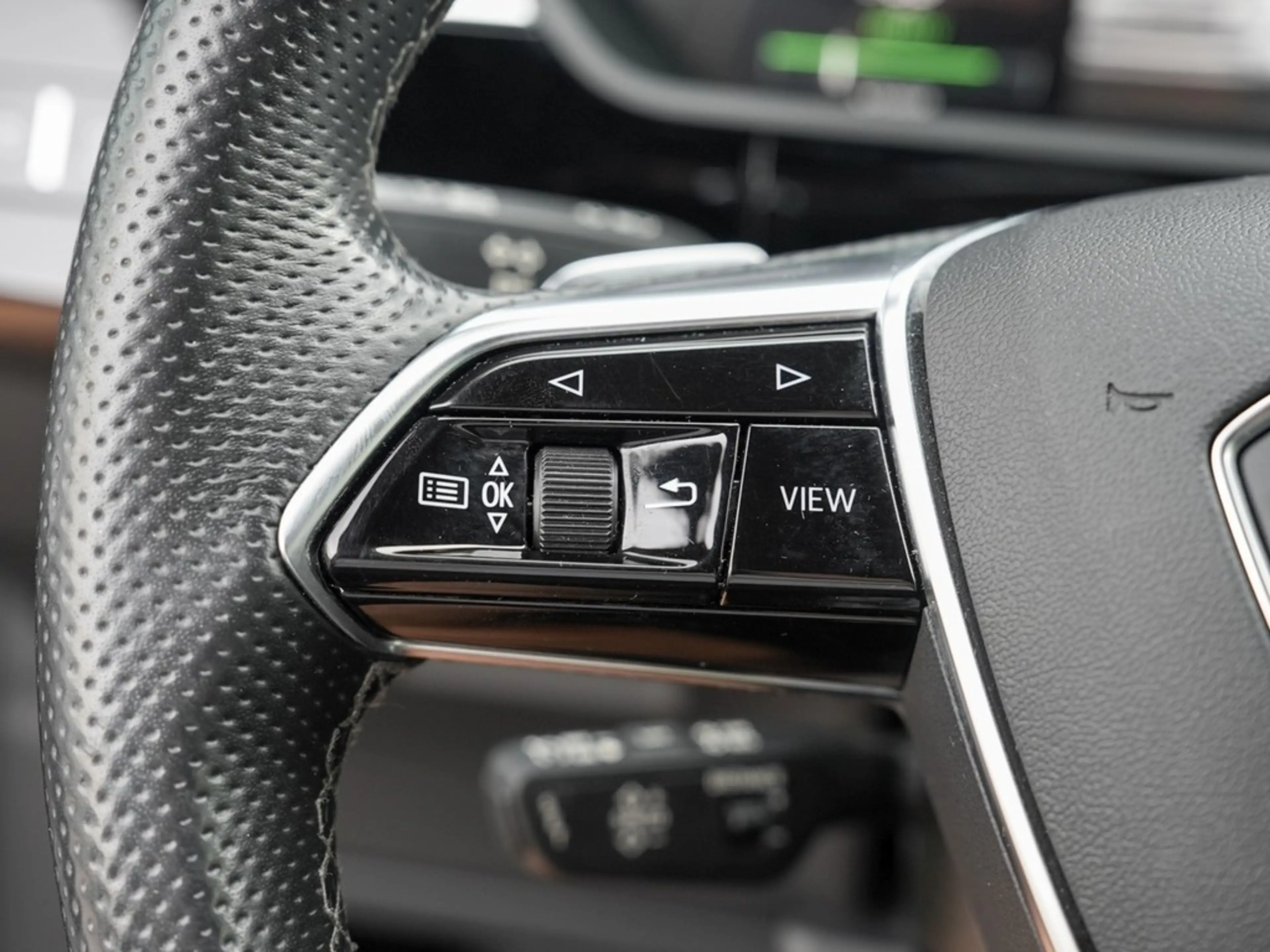 Audi e-tron 55 Sportback S line black edition Panorama — photo 21