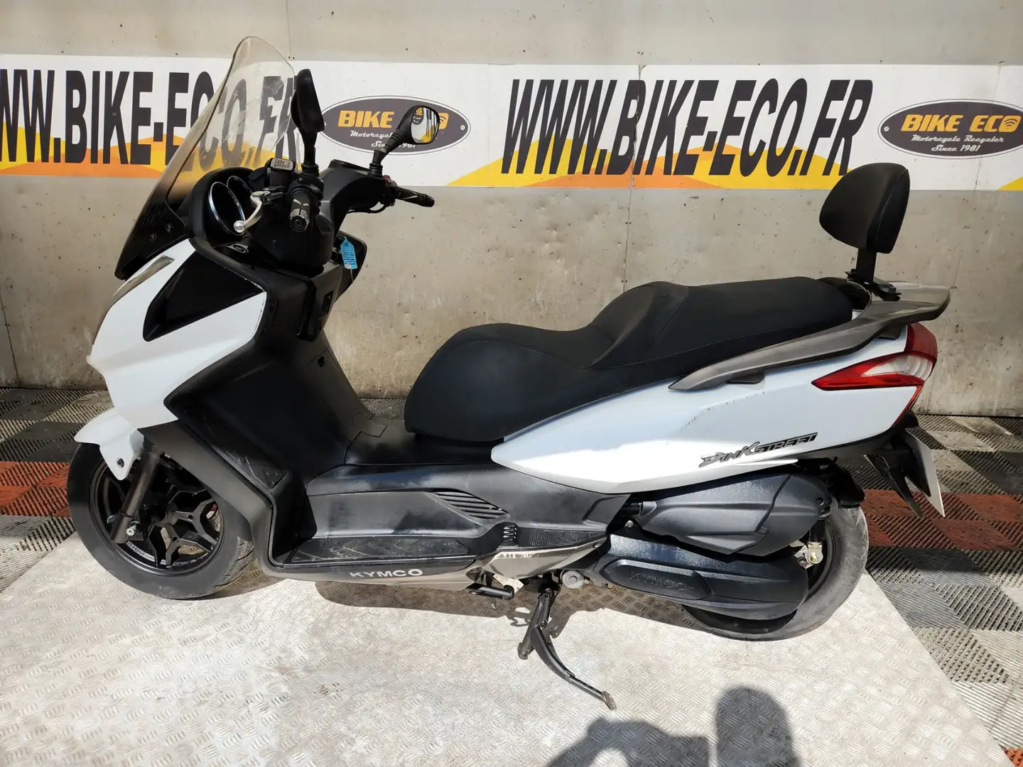 Kymco Білий - 2