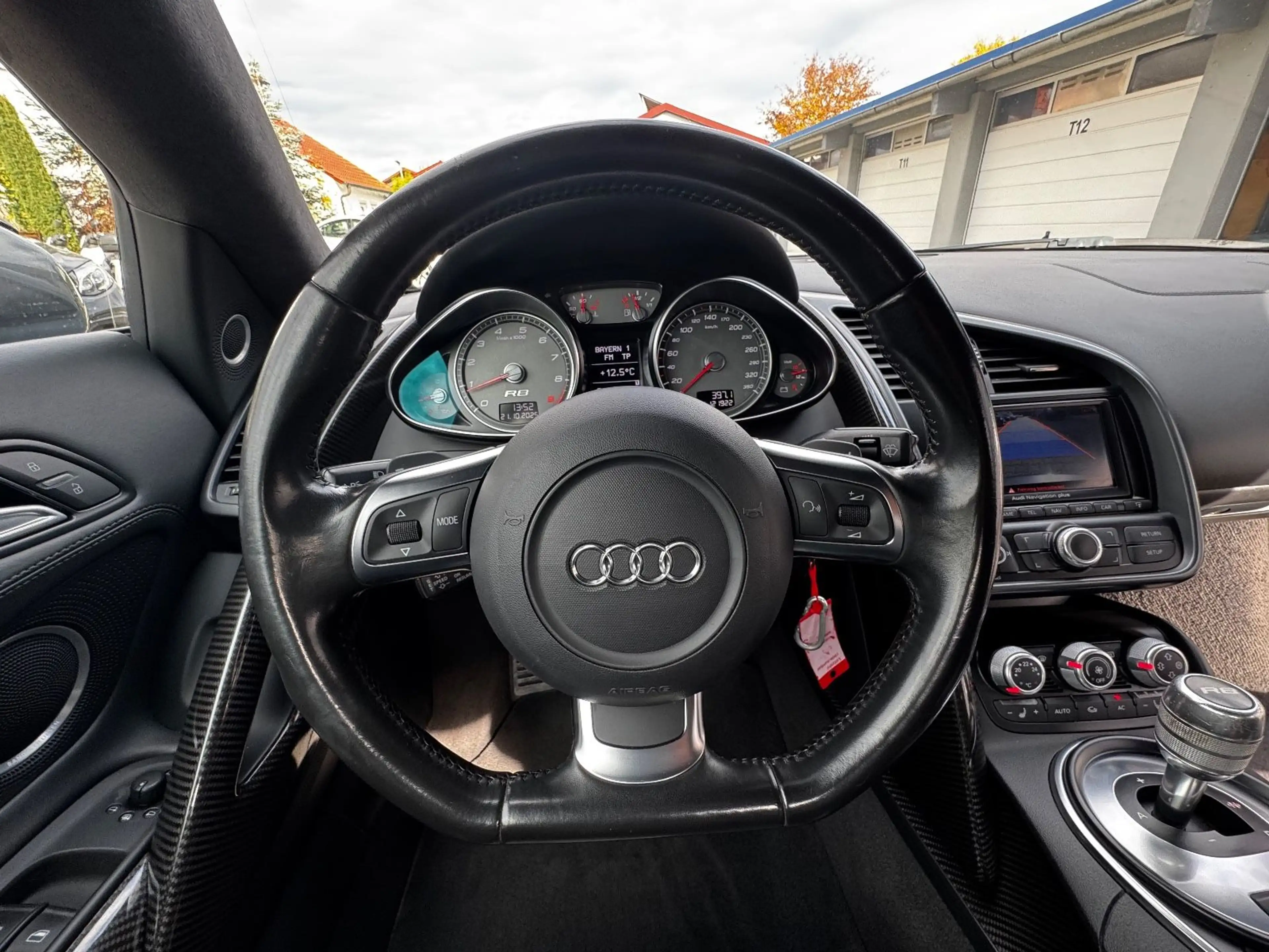 Audi R8 Coupe 4.2 FSI quattro/Kamera/TüV&Service Neu — photo 13