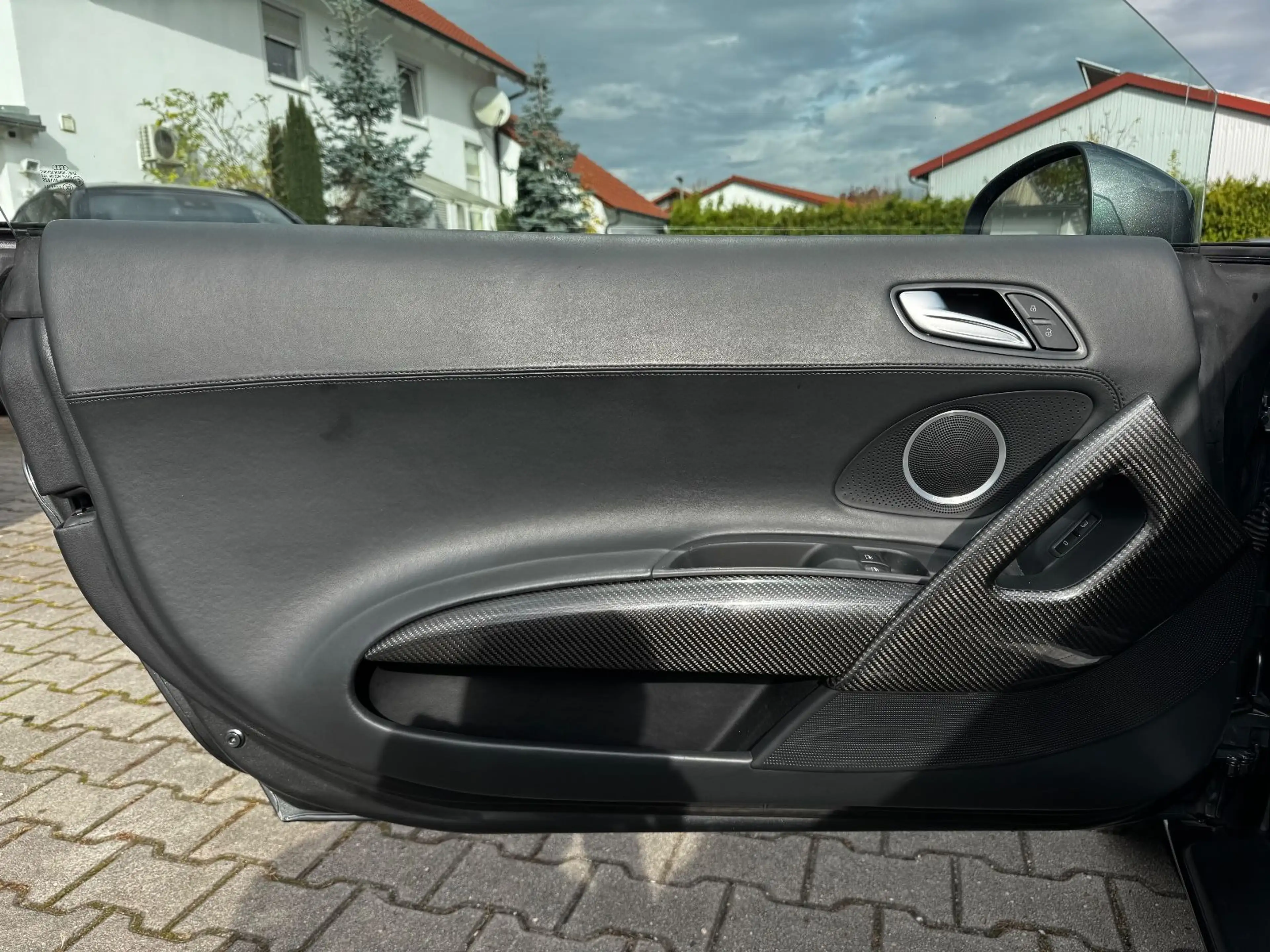 Audi R8 Coupe 4.2 FSI quattro/Kamera/TüV&Service Neu — photo 9