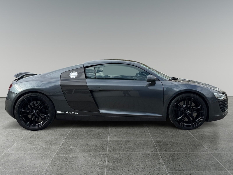 Audi R8 Coupe 4.2 FSI quattro/Kamera/TüV&Service Neu — photo 4