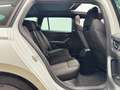 Skoda Octavia Combi 2.0 TDI DPF RS Weiß - thumbnail 35