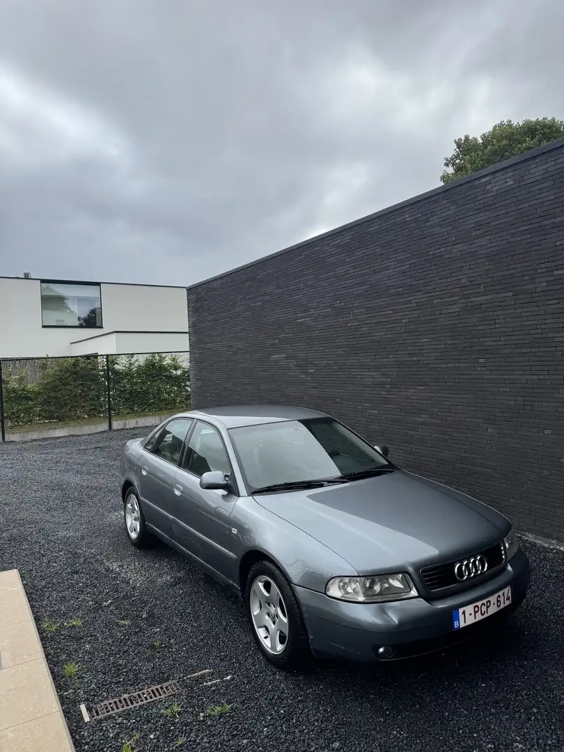 Audi A4 1.9 TDI - 1