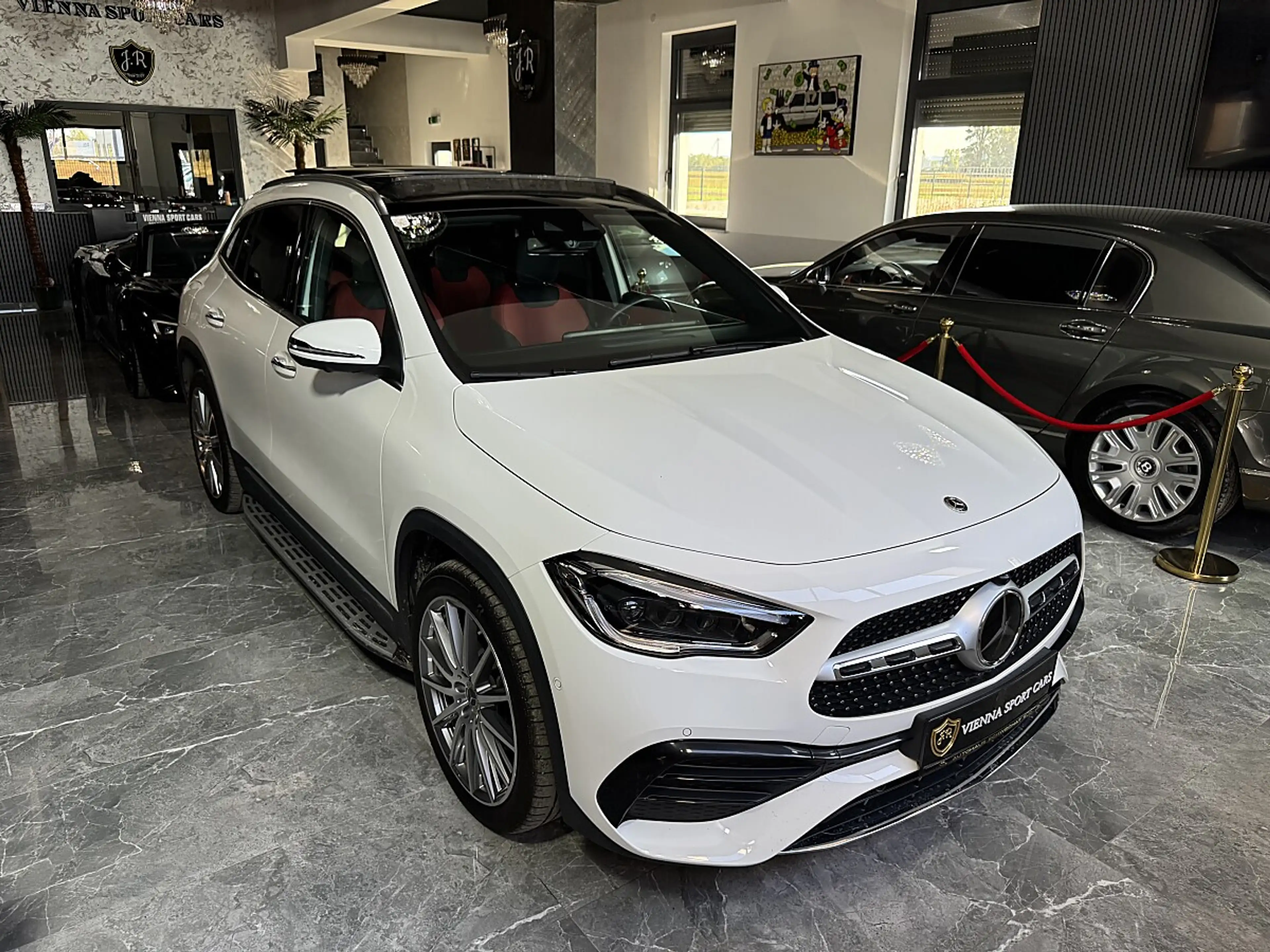 Mercedes-Benz GLA 250 e PHEV Aut.*AMG-Paket*Wenig-KM* — photo 3
