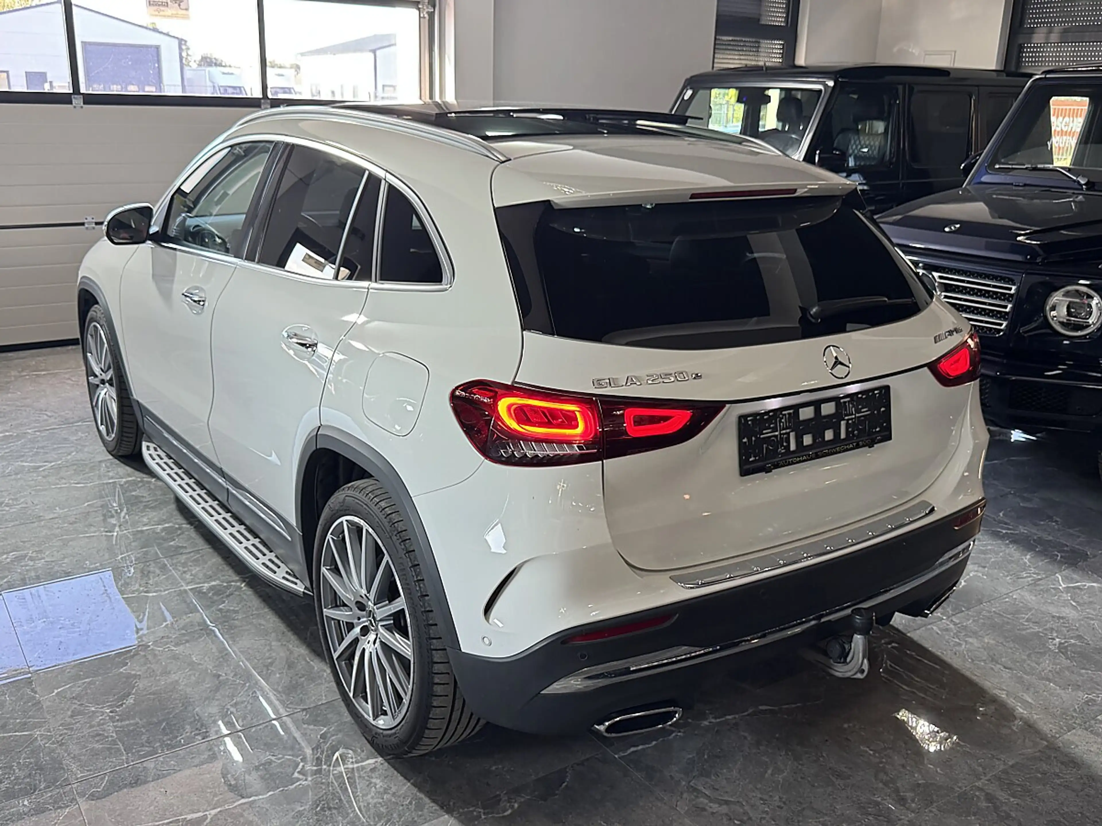 Mercedes-Benz GLA 250 e PHEV Aut.*AMG-Paket*Wenig-KM* — photo 5