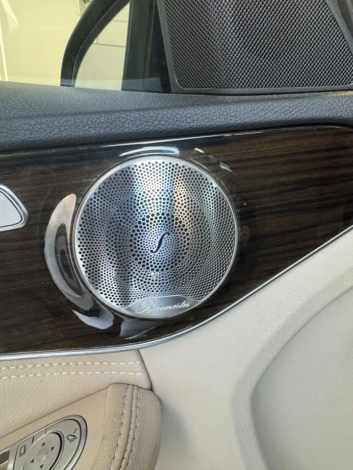 Mercedes-Benz C 300 — photo 11 sur 15